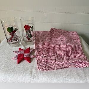 Vintage Coca Cola Hobby Hobby Glasses Tumblers with new kitchen towels